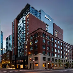 https://hilton-garden-inn-toronto-downtown.hotelstorontoontario.org