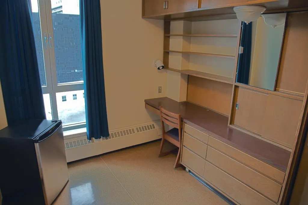 Royal Victoria College Residence Montreal 0*,  Canada